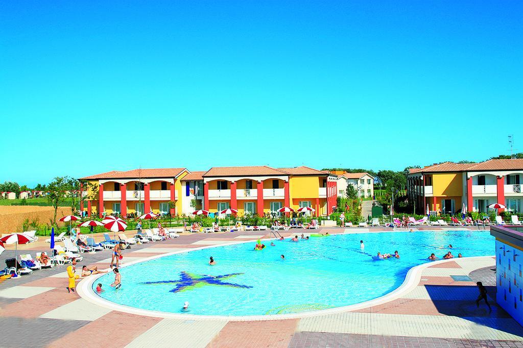 דונה ורדה Villaggio Ai Pini מראה חיצוני תמונה