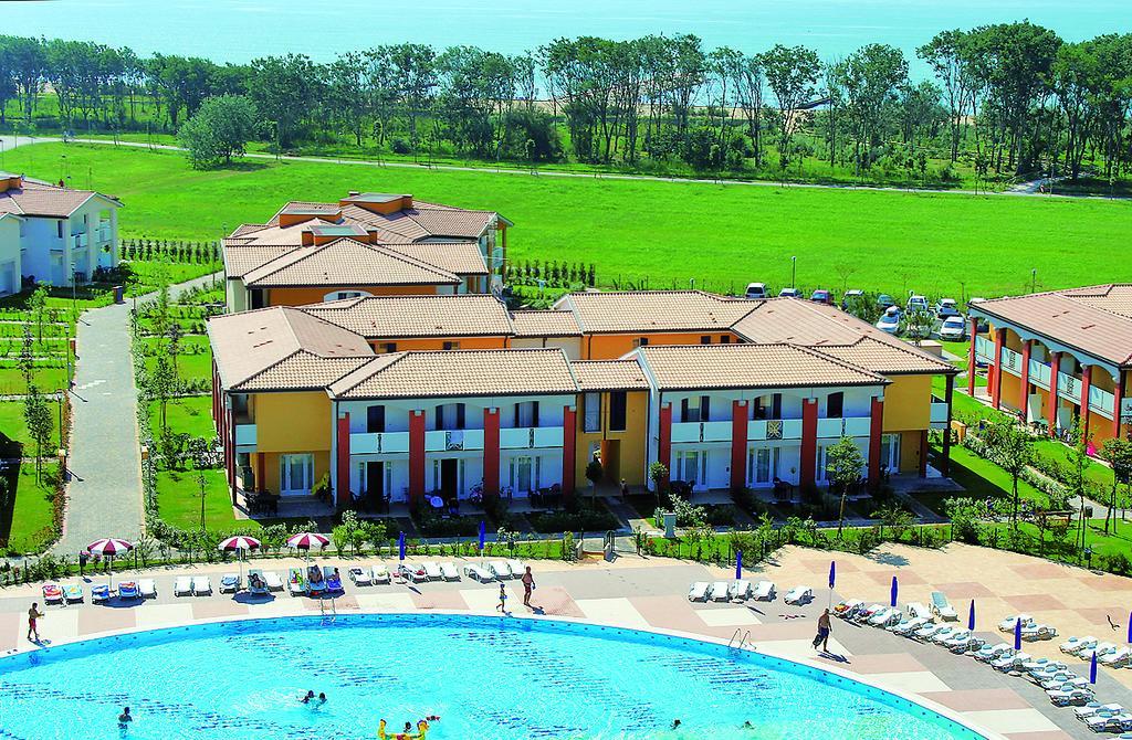 דונה ורדה Villaggio Ai Pini מראה חיצוני תמונה